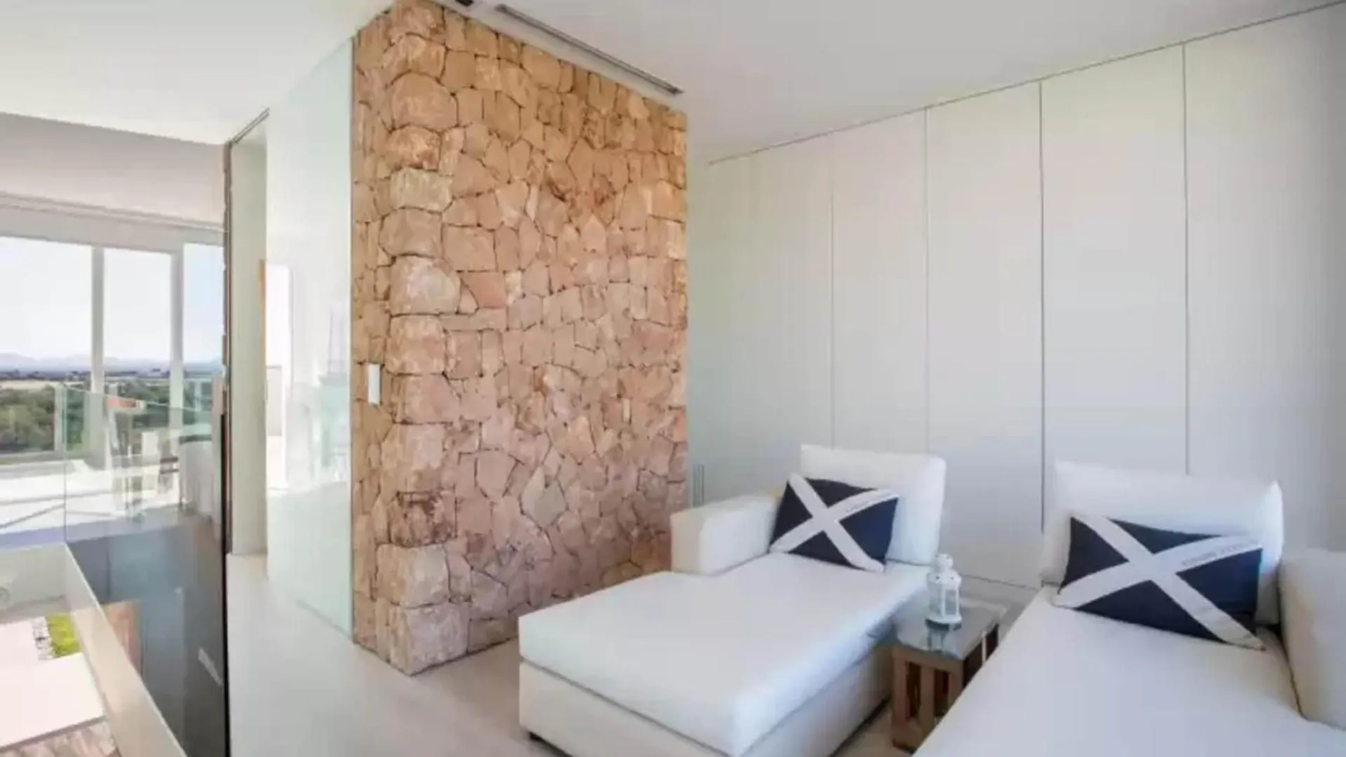 Coastal Villa With Modern Space Sa Rapita