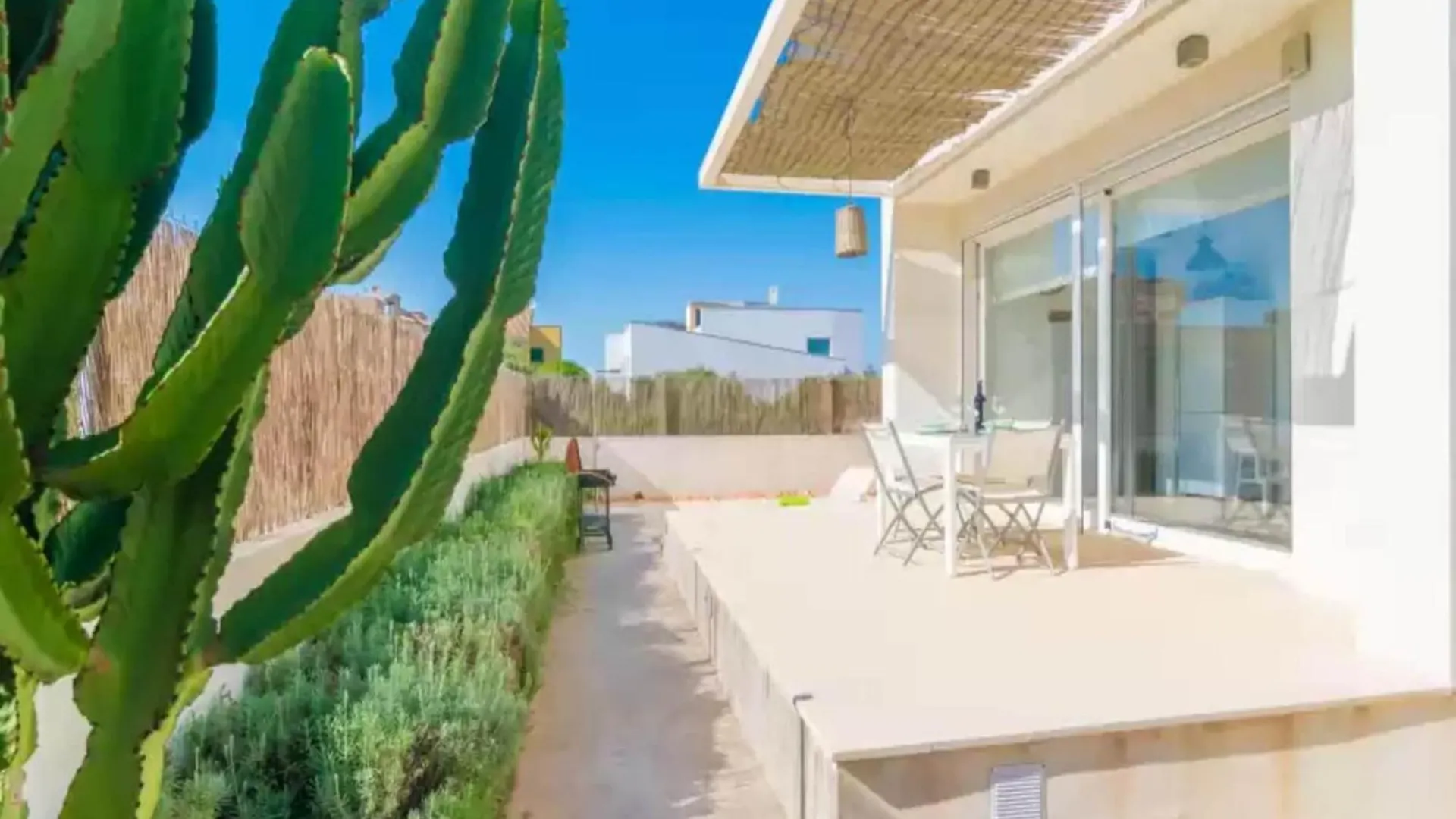 Coastal Villa With Modern Space Sa Rapita